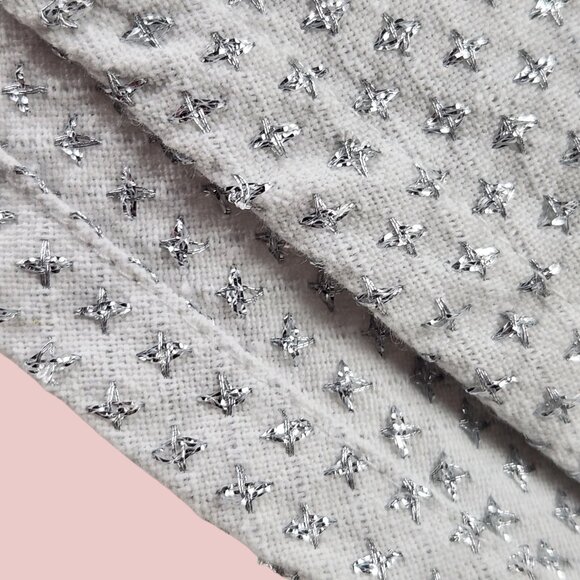 Rachel Ashwell Tablecloth Round White Metallic Silver Stars Holiday Chic 66" Dia - Picture 5 of 7